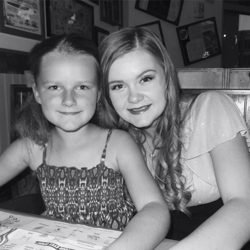 Meet your Posher, Phoebe